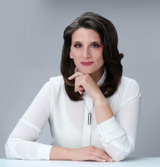 Christina Lewellen